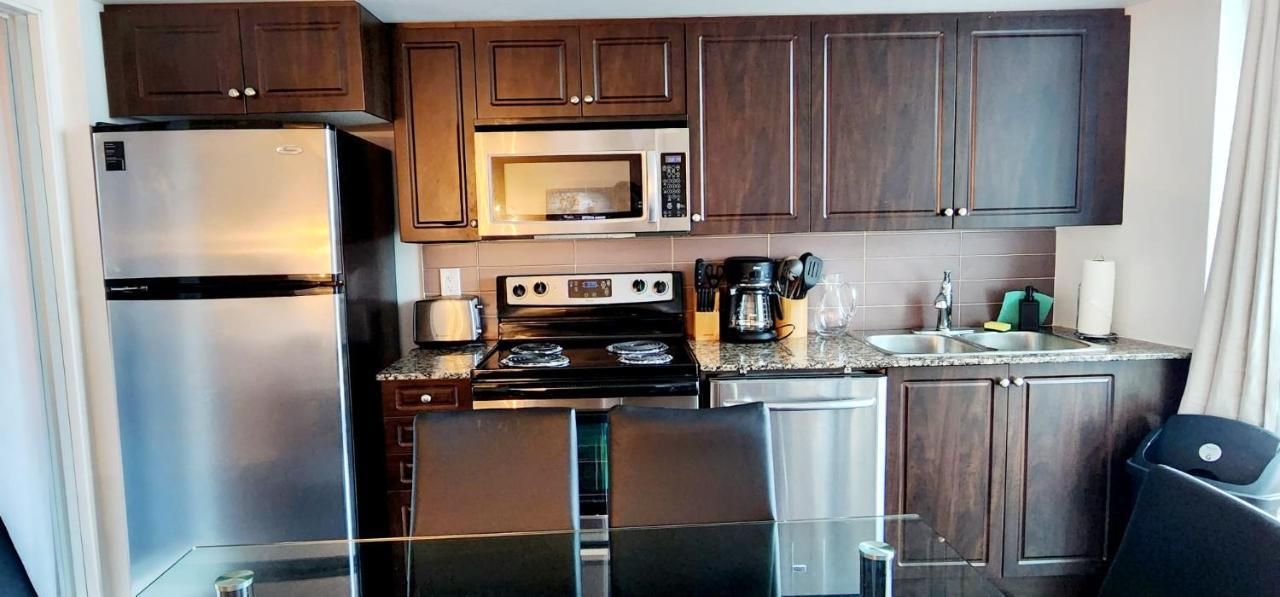Lakefront Living Downtown Toronto - Free Parking, Gym, Indoor Pool 外观 照片